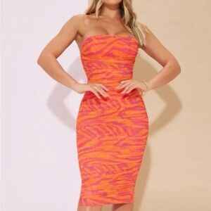 Strapless Midi Mesh Bodycon Bandeau Abstract corset Dress in Orange and Pink